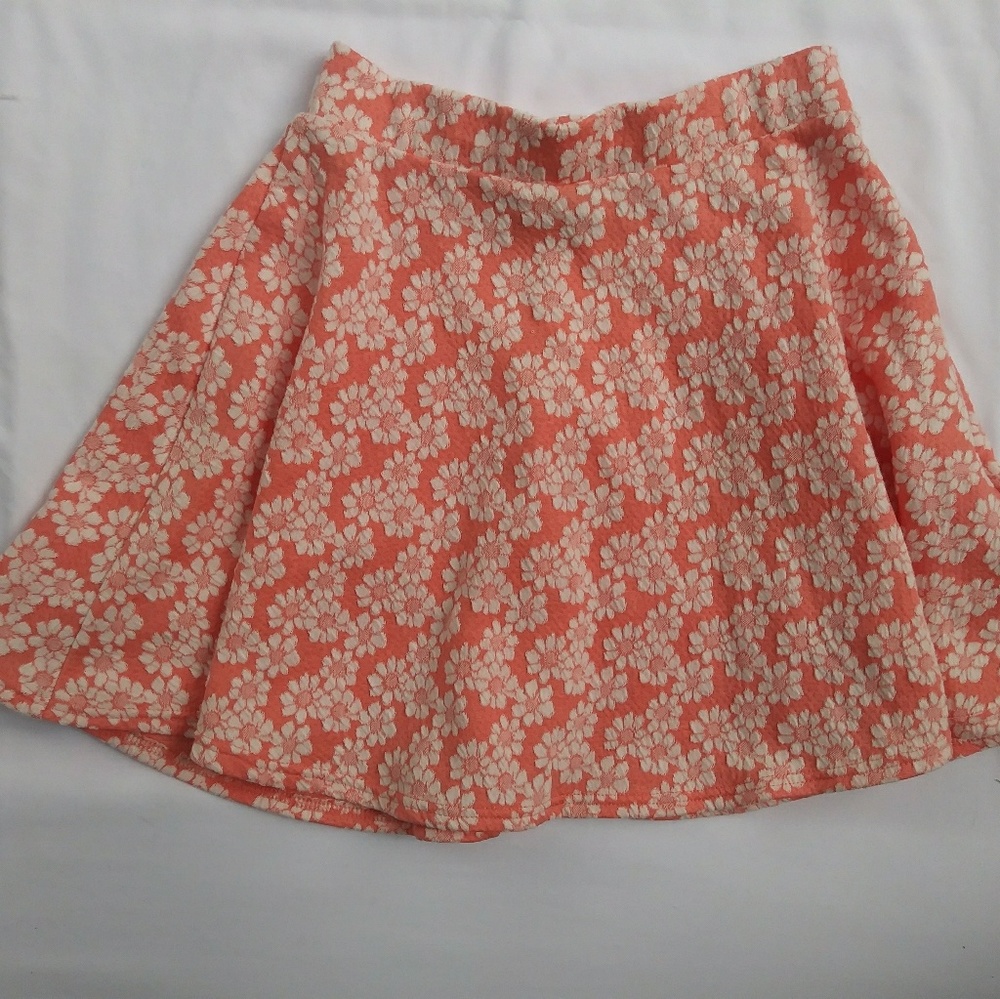 CORALED COLOR FLORAL SKIRT